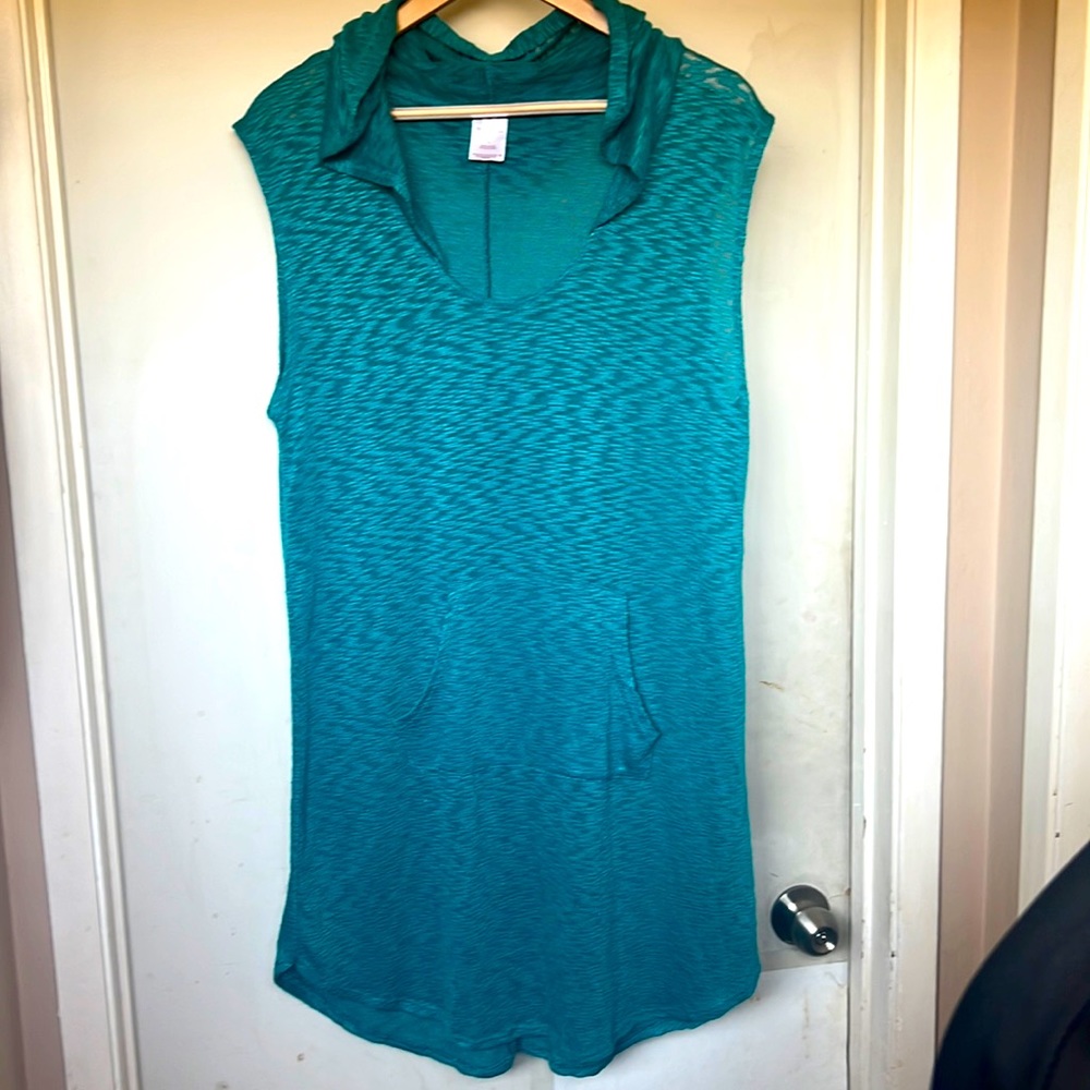 Swim Cover Up with hoodie…lightweight by Merona Size L